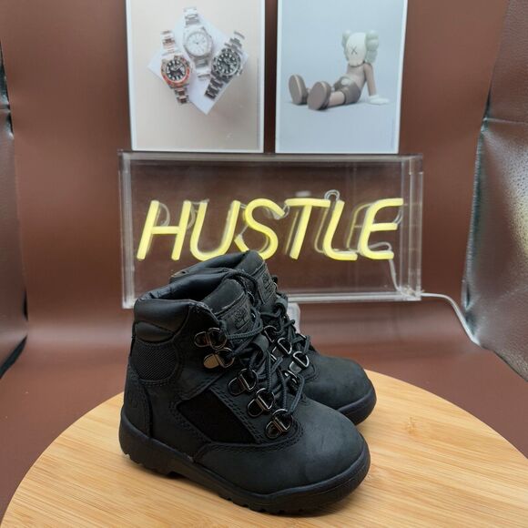 Timberland  6-Inch Field Boots Black (TD) Sz 8C - Picture 1 of 10